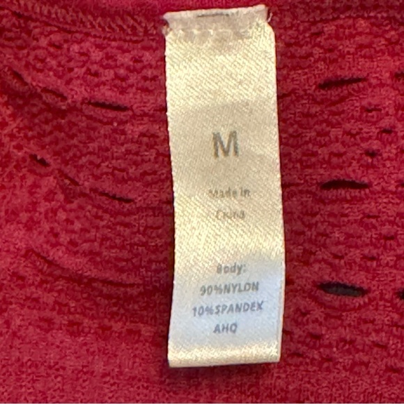 Gymshark Sports Bra Women’s Size Medium Magenta - Picture 6 of 6